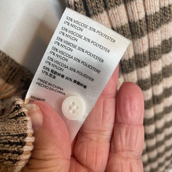 Maeve By Anthropologie Women’s Size Small Button Sleeve Turtleneck Striped 5826 - Picture 3 of 8